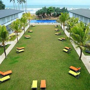 Rathna Beach Wadduwa